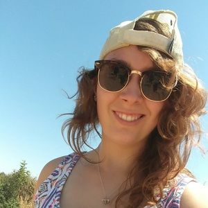 Meet your Posher, Jackie